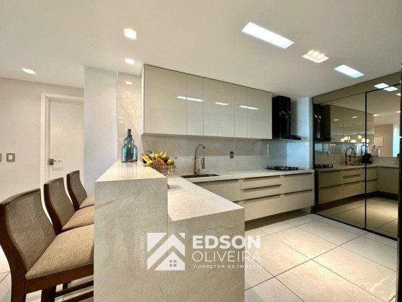 Imagem Apartamento com 4 Quartos à Venda, 131 m² em Poço - Cabedelo