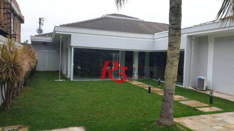 Imagem Casa com 7 Quartos à Venda ou Locação, 628 m² em Acapulco - Guarujá Imagem Casa com 7 Quartos à Venda ou Locação, 628 m² em Acapulco - Guarujá