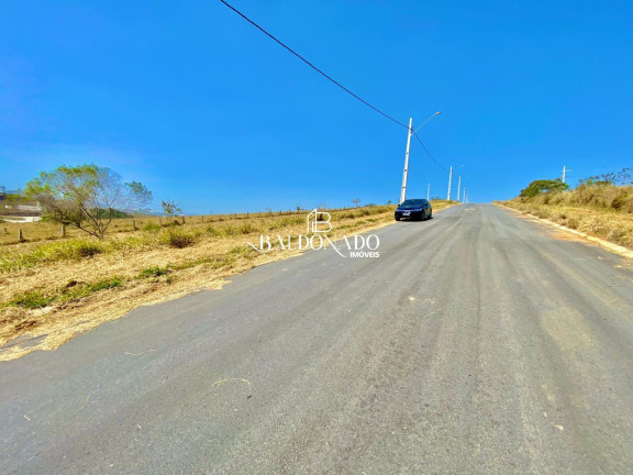 Imagem Terreno à Venda, 233 m² em Centro - Extrema Imagem Terreno à Venda, 233 m² em Centro - Extrema