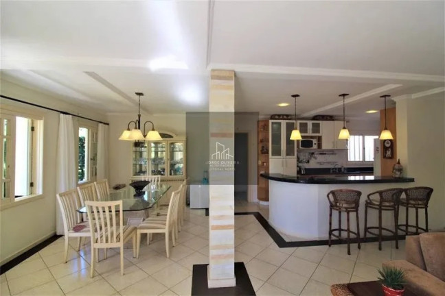 Imagem Casa com 4 Quartos à Venda, 361 m² em Atlântida - Xangri-lá Imagem Casa com 4 Quartos à Venda, 361 m² em Atlântida - Xangri-lá