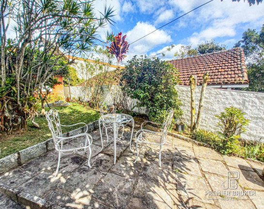 Imagem Casa com 3 Quartos à Venda, 185 m² em Araras - Teresópolis Imagem Casa com 3 Quartos à Venda, 185 m² em Araras - Teresópolis