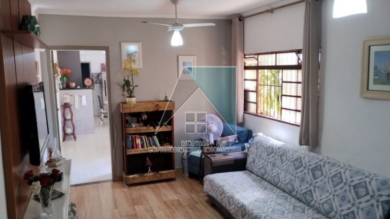 Imagem Casa com 5 Quartos à Venda, 208 m² em Ipiranga - Ribeirão Preto Imagem Casa com 5 Quartos à Venda, 208 m² em Ipiranga - Ribeirão Preto