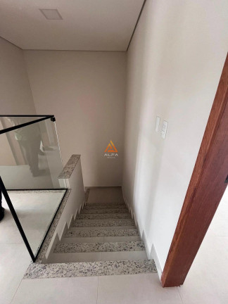 Imagem Casa com 3 Quartos à Venda, 140 m²