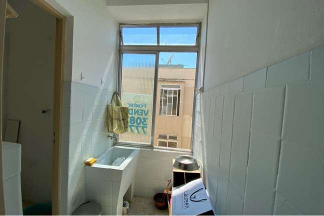 Imagem Apartamento com 2 Quartos à Venda, 59 m² em Santana - Porto Alegre Imagem Apartamento com 2 Quartos à Venda, 59 m² em Santana - Porto Alegre
