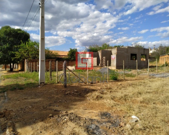 Terreno à Venda, 520 m² em Centro - Matias Cardoso