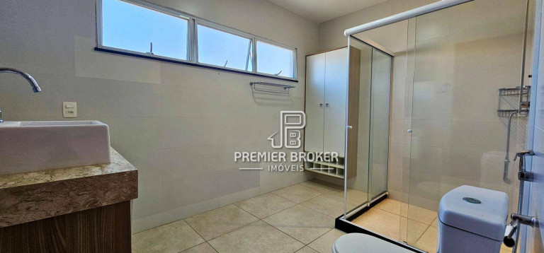 Imagem Casa com 3 Quartos à Venda, 248 m² em Vargem Grande - Teresópolis
