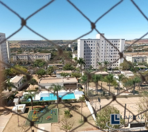 Imagem Imóvel com 2 Quartos à Venda, 47 m² em Guaporé - Ribeirão Preto