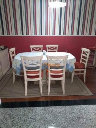 Sobrado com 3 Quartos à Venda, 191 m² em Jardim Santa Clara - Guarulhos