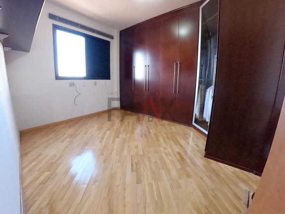 Imagem Apartamento com 2 Quartos à Venda, 275 m² em Centro - Guarapuava