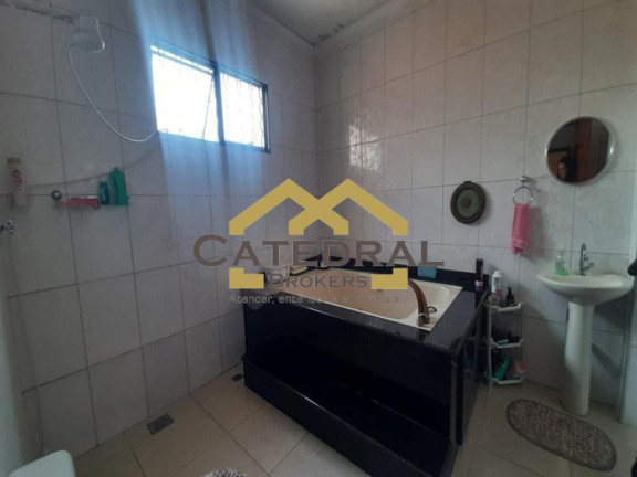 Imagem Sobrado com 6 Quartos à Venda, 360 m² em Centro - Jundiaí