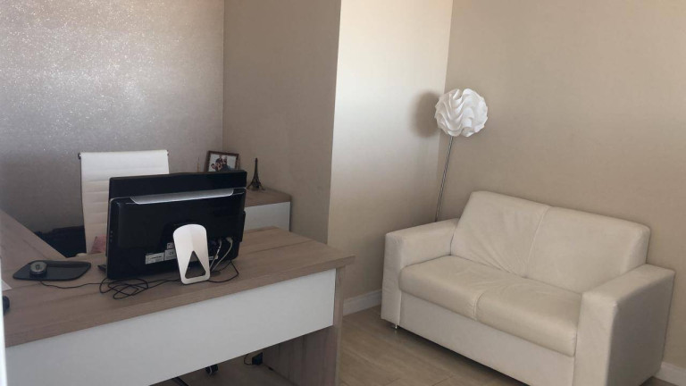 Imagem Casa com 3 Quartos à Venda, 405 m² em Loteamento Vale Azul I - Jundiaí