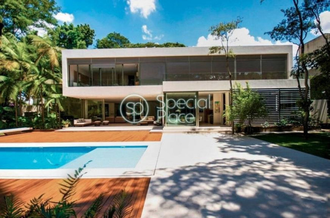 Casa com 4 Quartos à Venda, 2.000 m² em Retiro Morumbi - São Paulo