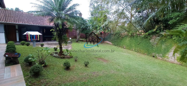 Casa com 4 Quartos à Venda, 715 m² em Praia Da Maranduba - Ubatuba