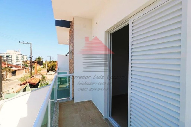 Imagem Casa com 4 Quartos à Venda, 285 m² em Pampas - Peruíbe Imagem Casa com 4 Quartos à Venda, 285 m² em Pampas - Peruíbe