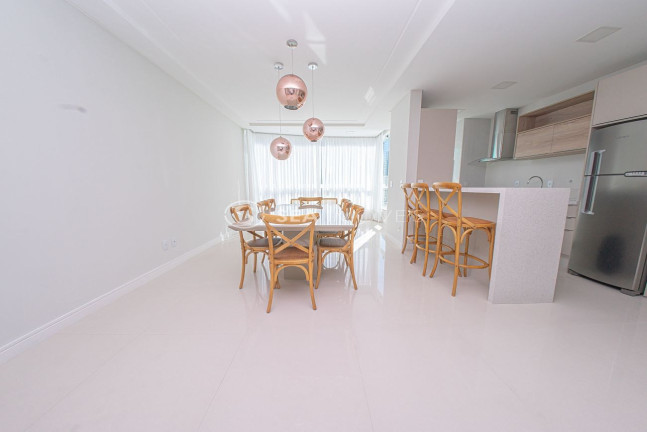 Imagem Apartamento com 4 Quartos à Venda, 150 m² em Centro - Balneário Camboriú