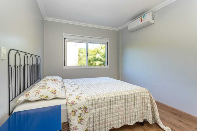 Imagem Apartamento com 3 Quartos à Venda, 67 m² em Ipanema - Porto Alegre