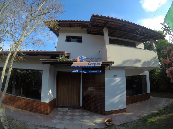 Imagem Casa com 5 Quartos à Venda, 327 m² em Centro - Balneário Piçarras Imagem Casa com 5 Quartos à Venda, 327 m² em Centro - Balneário Piçarras