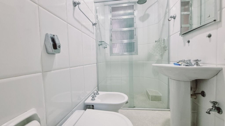 Imagem Apartamento com 3 Quartos à Venda, 200 m² em Pitangueiras - Guarujá Imagem Apartamento com 3 Quartos à Venda, 200 m² em Pitangueiras - Guarujá
