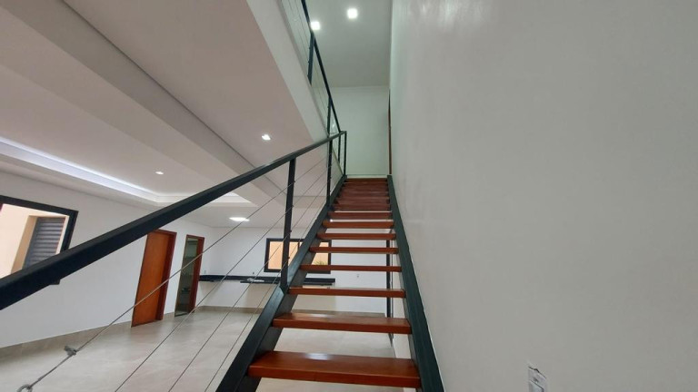 Imagem Sobrado com 3 Quartos à Venda, 230 m² em Residencial Cândido Ferreira (sousas) - Campinas Imagem Sobrado com 3 Quartos à Venda, 230 m² em Residencial Cândido Ferreira (sousas) - Campinas