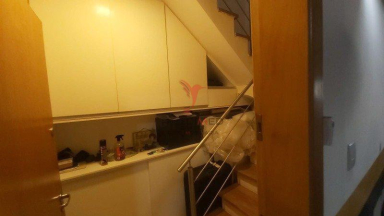 Imagem Casa com 3 Quartos à Venda, em Cambuci - São Paulo Imagem Casa com 3 Quartos à Venda, em Cambuci - São Paulo