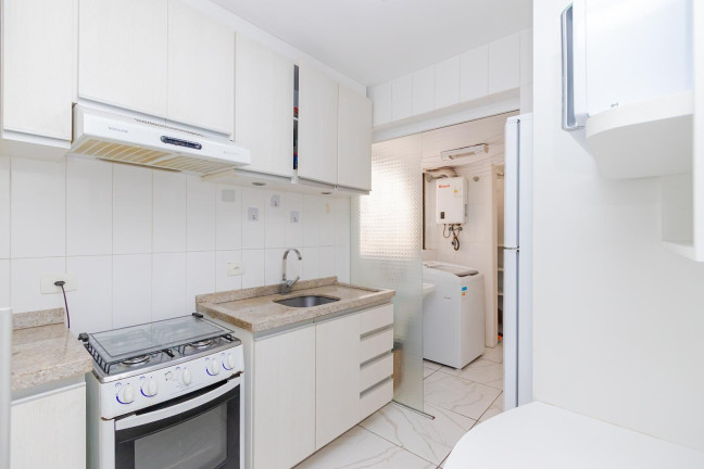 Imagem Apartamento com 3 Quartos à Venda, 71 m² em água Verde - Curitiba