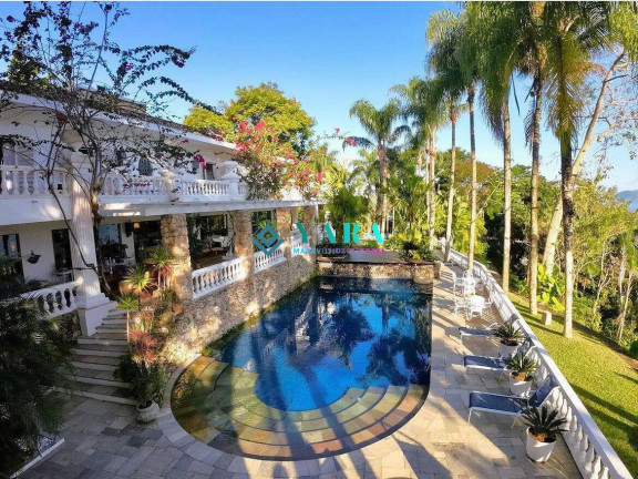 Casa com 6 Quartos à Venda, 3.000 m² em Lázaro - Ubatuba