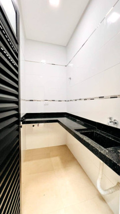 Imagem Casa com 3 Quartos à Venda, 115 m² em Caiçara - Praia Grande