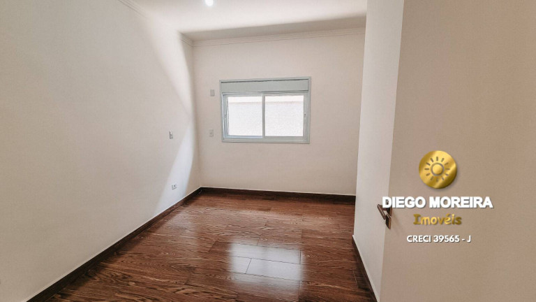 Imagem Casa com 3 Quartos à Venda, 182 m² em Jardim Dos Pinheiros - Atibaia Imagem Casa com 3 Quartos à Venda, 182 m² em Jardim Dos Pinheiros - Atibaia