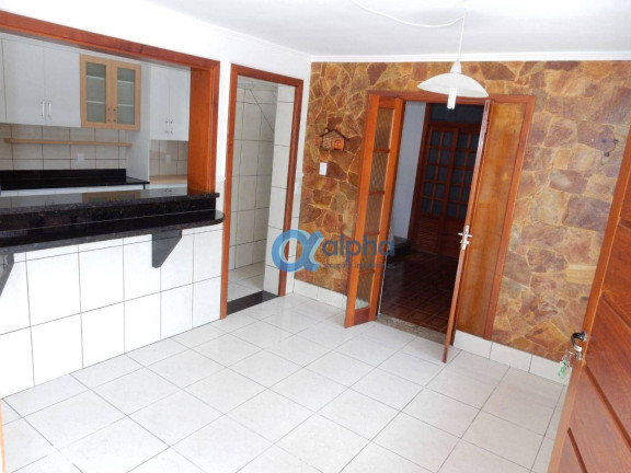 Imagem Casa com 5 Quartos à Venda, 240 m² em Itaipava - Petrópolis Imagem Casa com 5 Quartos à Venda, 240 m² em Itaipava - Petrópolis