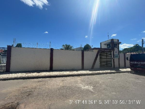 Casa com 2 Quartos à Venda, 71 m² em Maraponga - Fortaleza