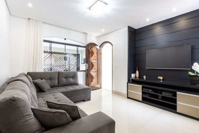 Casa com 3 Quartos à Venda, 203 m² em Parque Erasmo Assunção - Santo André