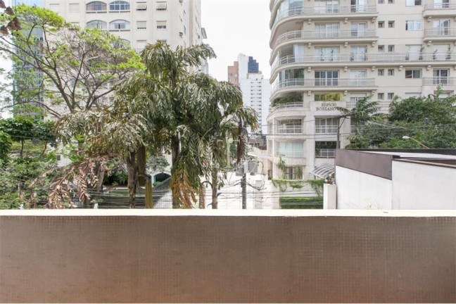 Imagem Apartamento com 3 Quartos à Venda, 198 m² em Itaim Bibi - São Paulo