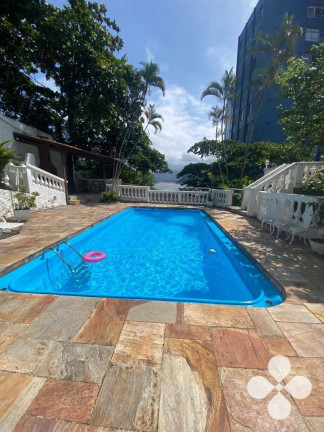 Imóvel com 6 Quartos à Venda, 600 m² em Ilha Porchat - São Vicente