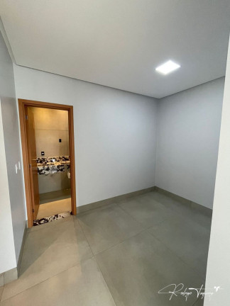 Imagem Casa de Condomínio com 3 Quartos à Venda, 152 m² em Jardins Barcelona - Senador Canedo