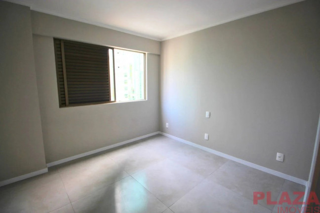 Imagem Apartamento com 3 Quartos à Venda, 185 m² em Centro - Balneário Camboriú