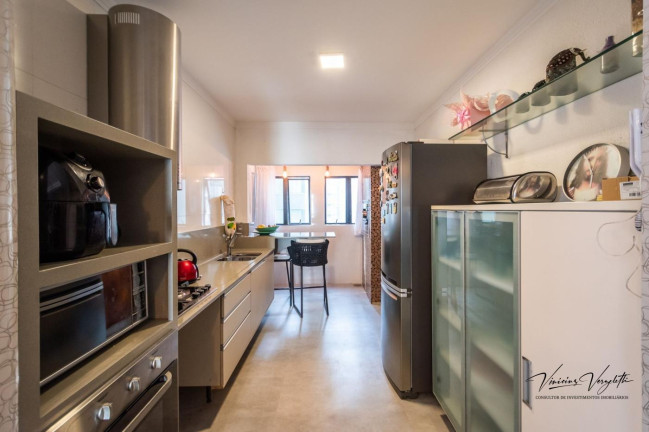 Imagem Apartamento com 3 Quartos para Temporada, 130 m² em Centro - Balneário Camboriú
