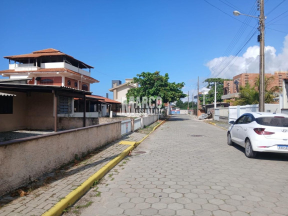 Imagem Casa com 3 Quartos à Venda, 187 m² em Centro - Balneário Barra Do Sul Imagem Casa com 3 Quartos à Venda, 187 m² em Centro - Balneário Barra Do Sul