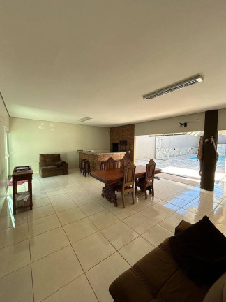 Imagem Casa com 3 Quartos à Venda, 265 m² em Jardim Europa - Tangará Da Serra Imagem Casa com 3 Quartos à Venda, 265 m² em Jardim Europa - Tangará Da Serra
