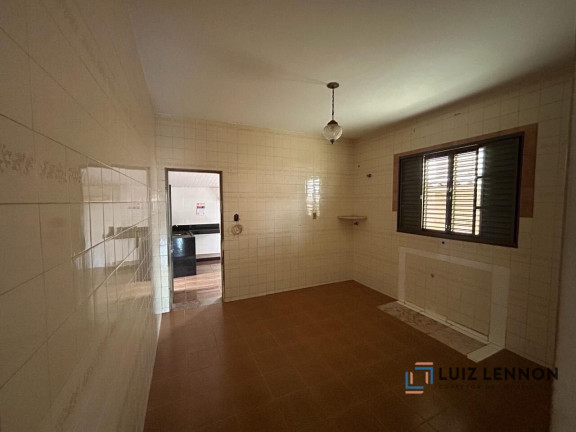 Imagem Casa com 4 Quartos à Venda, 176 m² em Santa Terezinha - Patos De Minas