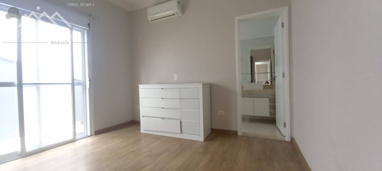 Imagem Casa de Condomínio com 4 Quartos à Venda, 448 m² em Medeiros - Jundiaí Imagem Casa de Condomínio com 4 Quartos à Venda, 448 m² em Medeiros - Jundiaí