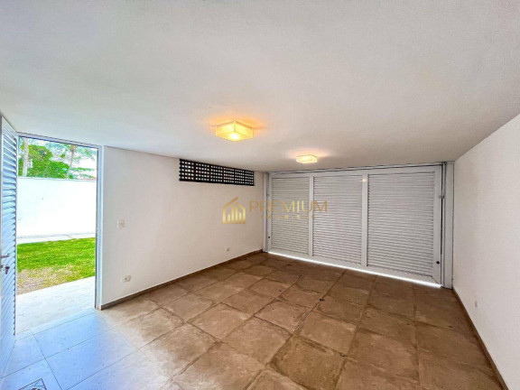 Imagem Sobrado com 5 Quartos à Venda, 388 m² em Guaecá - São Sebastião