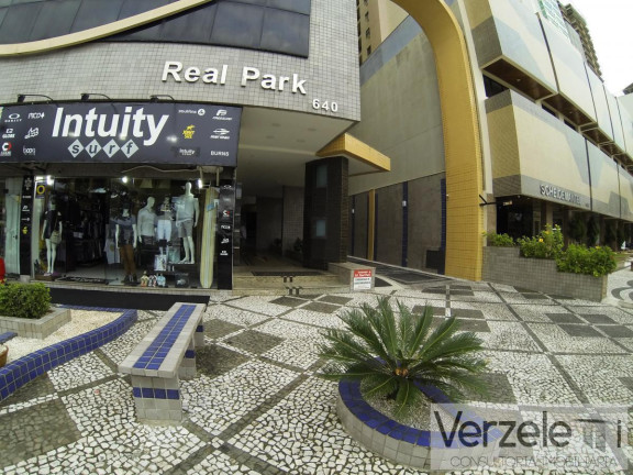 Imagem Apartamento com 3 Quartos à Venda, 180 m² em Barra Norte - Balneário Camboriú Imagem Apartamento com 3 Quartos à Venda, 180 m² em Barra Norte - Balneário Camboriú
