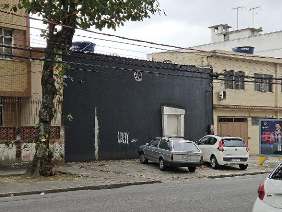 Casa com 1 Quarto à Venda, 300 m² em Jardim Carioca - Rio De Janeiro
