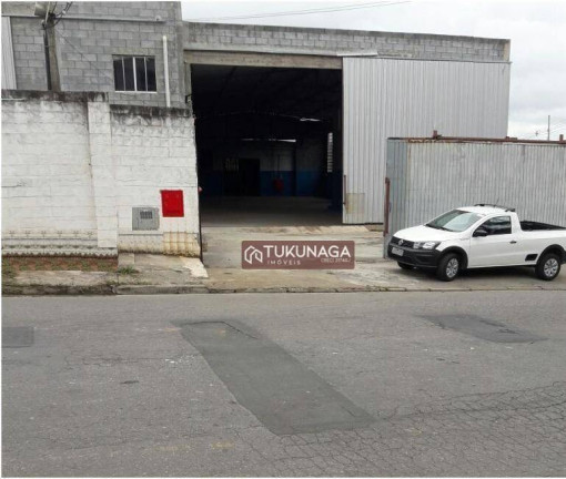 Galpão para Alugar, 540 m² em Parque São Pedro - Itaquaquecetuba