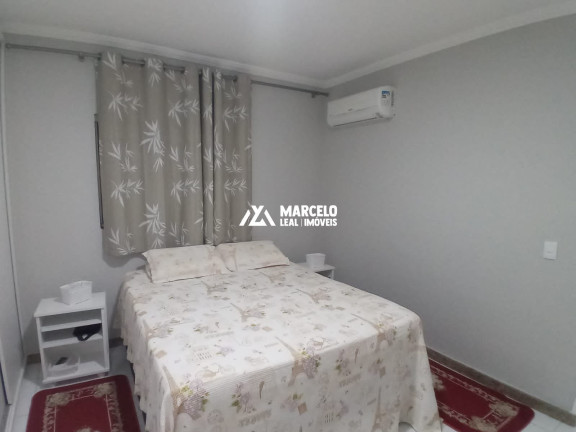 Imagem Casa com 3 Quartos à Venda, 140 m² em Felícia - Vitória Da Conquista Imagem Casa com 3 Quartos à Venda, 140 m² em Felícia - Vitória Da Conquista