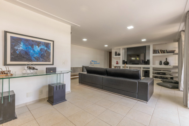 Imagem Casa com 5 Quartos à Venda, 860 m² em Park Way - Brasília Imagem Casa com 5 Quartos à Venda, 860 m² em Park Way - Brasília