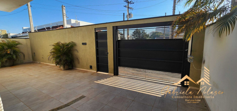 Imagem Casa com 4 Quartos à Venda, 276 m² em Centro - Mogi Mirim