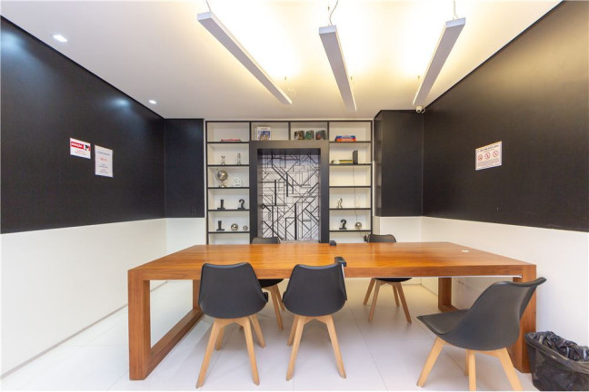 Imagem Imóvel com 1 Quarto à Venda, 29 m² em Bom Retiro - São Paulo Imagem Imóvel com 1 Quarto à Venda, 29 m² em Bom Retiro - São Paulo