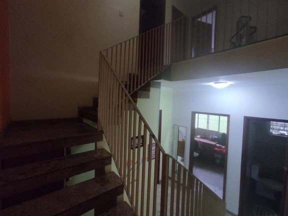 Imagem Casa com 3 Quartos à Venda, 237 m² em Jardim - Santo André