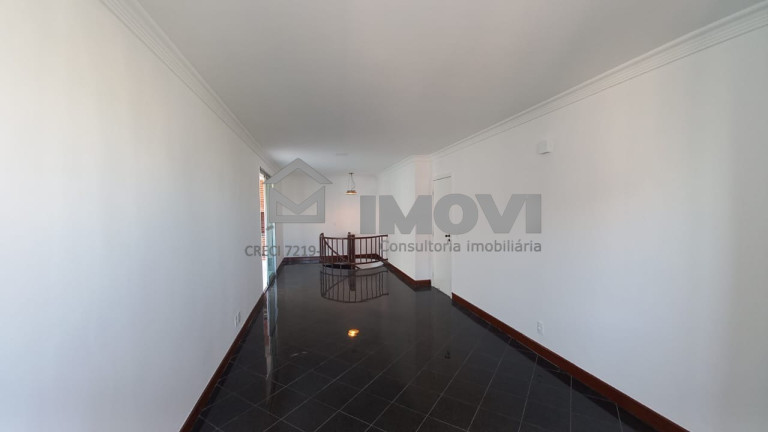 Imagem Imóvel com 3 Quartos à Venda, 190 m² em Itapuã - Vila Velha Imagem Imóvel com 3 Quartos à Venda, 190 m² em Itapuã - Vila Velha